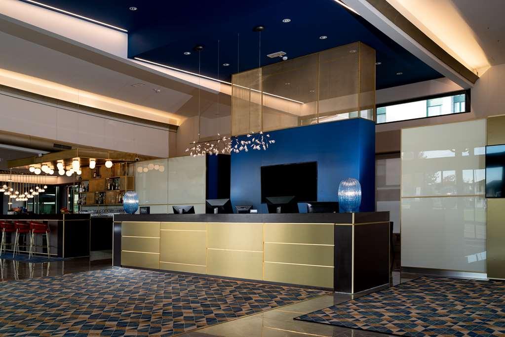 Hotel Doubletree By Hilton Milan Malpensa Solbiate Olona Exterior foto